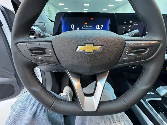 Chevrolet Monza — Фото автомобиля 18