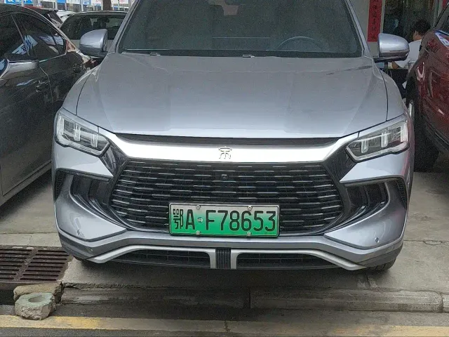 BYD Song Pro — Фото автомобиля 2