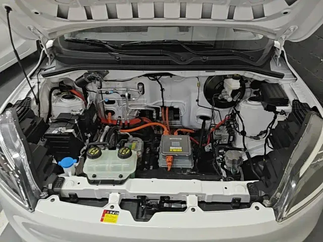 Wuling Hongguang — Фото автомобиля 19