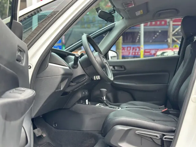 Honda Fit — Фото автомобиля 5