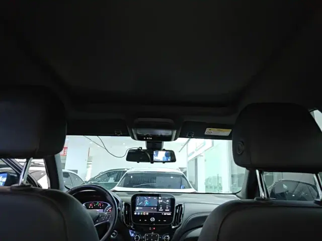 Chevrolet Equinox — Фото автомобиля 17