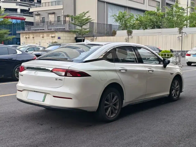 Aion AION S 2022 Facelift Xuan 530 — Фото автомобиля 6