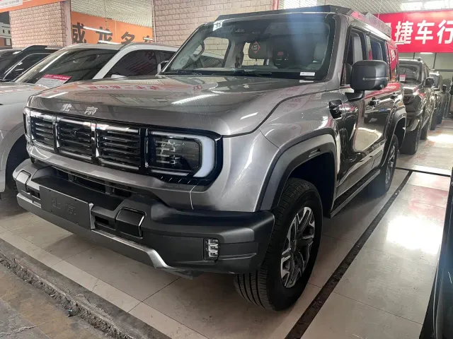 Фотография автомобиля — BAIC BJ40