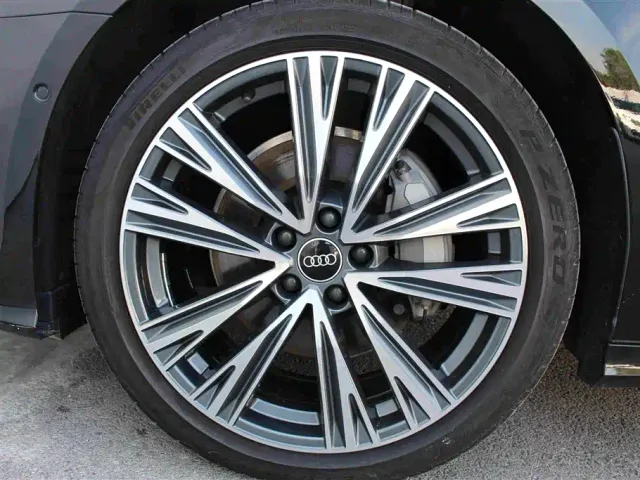 Audi A6L — Фото автомобиля 13