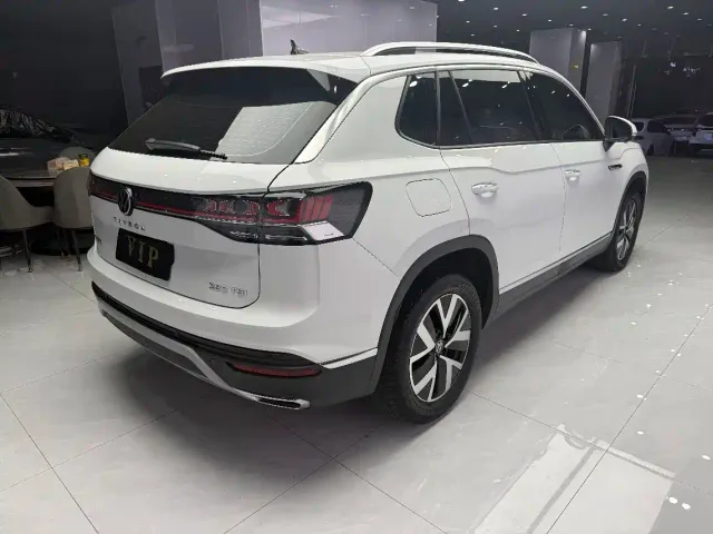 Volkswagen Tayron — Фото автомобиля 4