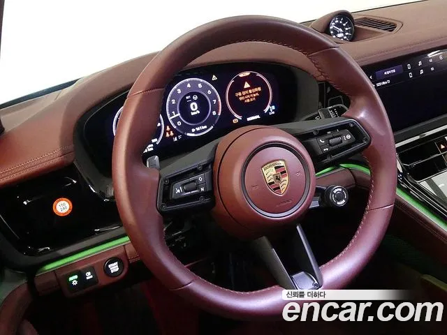 Porsche Panamera 976 — Фото автомобиля 8