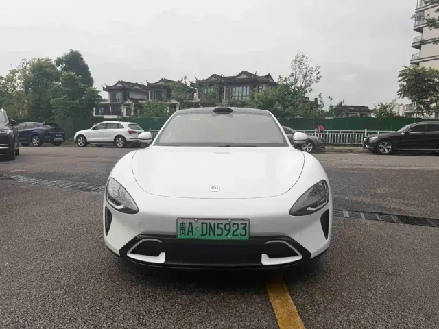 Xiaomi SU7 — Фото автомобиля 2