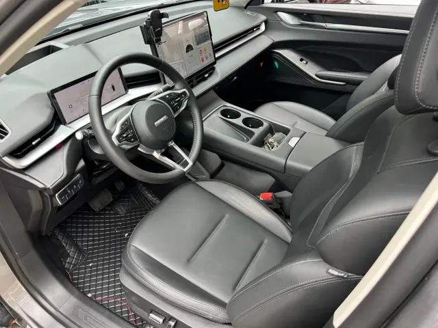 Haval H6 — Фото автомобиля 8
