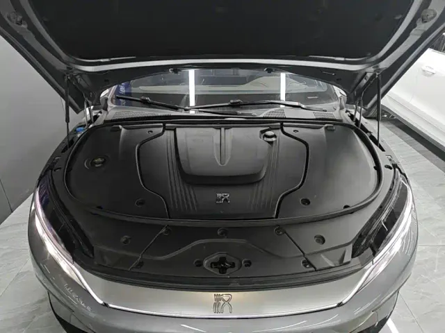 BYD Han — Фото автомобиля 19
