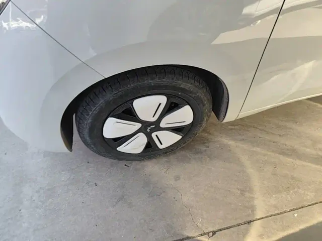 Wuling Hongguang Mini EV — Фото автомобиля 22