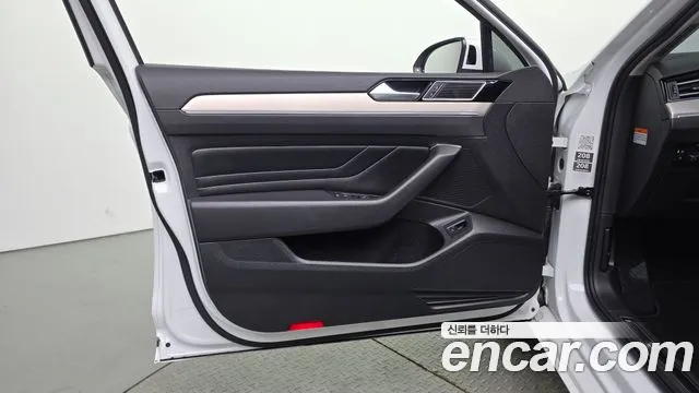 Volkswagen Passat Passat GT(B8) 2.0 TDI Prestige — Фото автомобиля 23