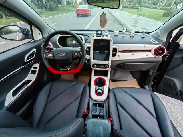 QQ New Energy Little Ant 2023 251km True Love Edition LFP — Фото автомобиля 13