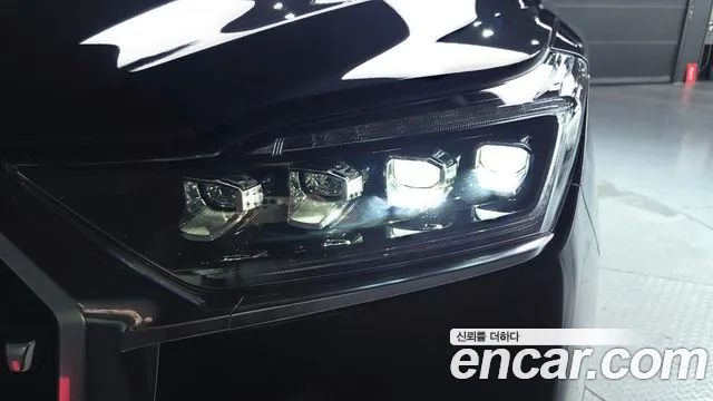 KG_Mobility_Ssangyong Rexton Rexton Arena Дизель 2.2 4WD — Фото автомобиля 20