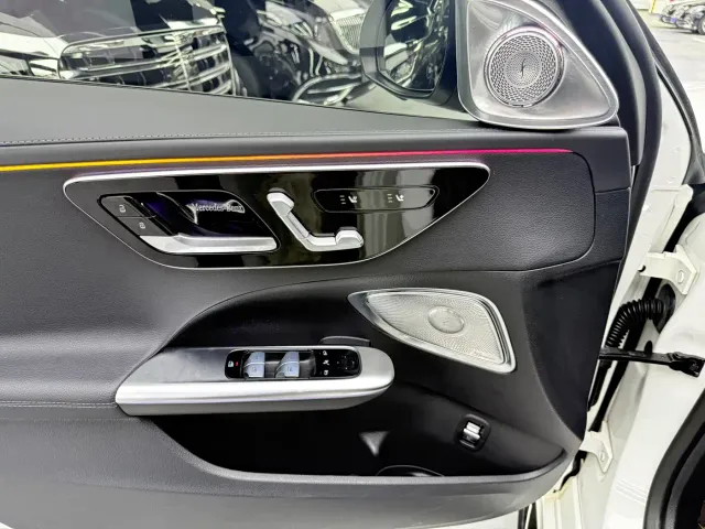 Mercedes-Benz C-Class — Фото автомобиля 10