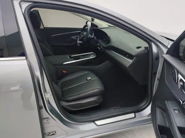Buick LaCrosse — Фото автомобиля 8