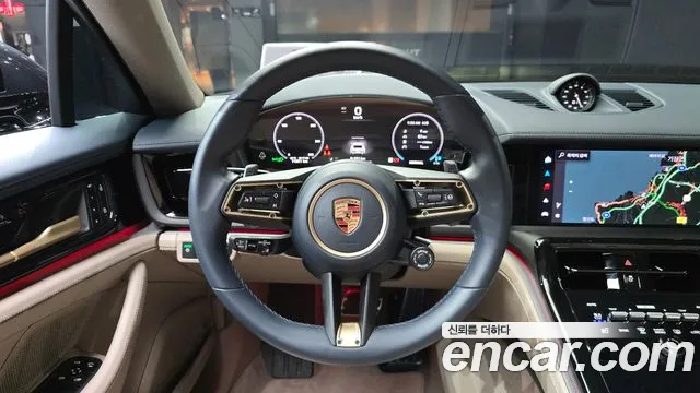 Porsche Panamera 976 — Фото автомобиля 19