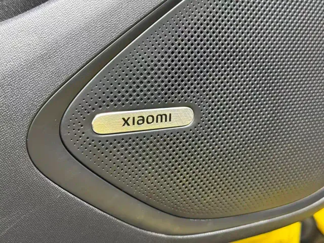Xiaomi SU7 Ultra — Фото автомобиля 19