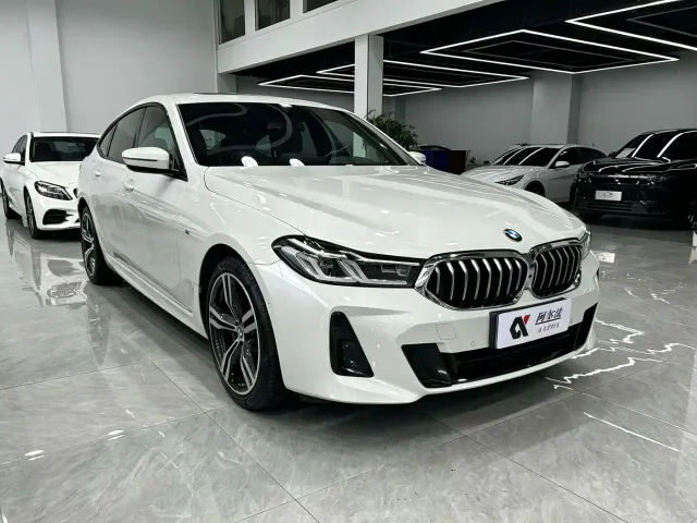 BMW 6 Series Gran Turismo — Фото автомобиля 3