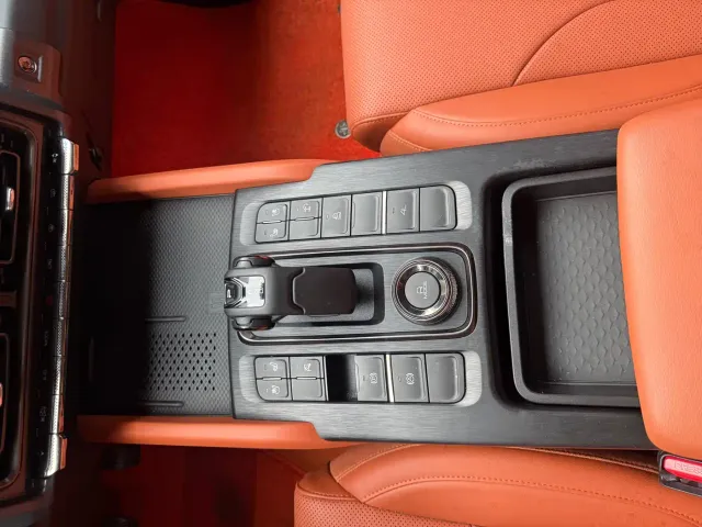 Haval H9 — Фото автомобиля 12