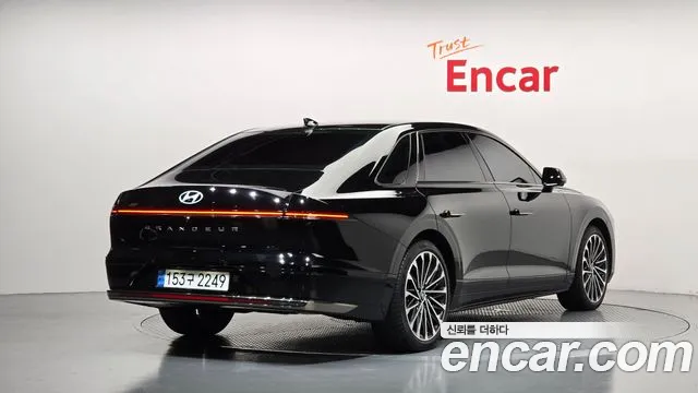 Hyundai Grandeur GN7 — Фото автомобиля 2