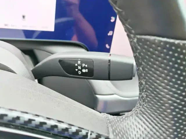 Xpeng P7 — Фото автомобиля 16