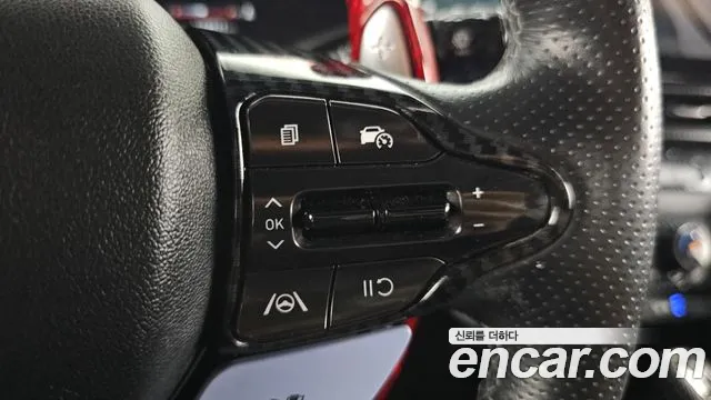 Hyundai AVANTE — Фото автомобиля 18