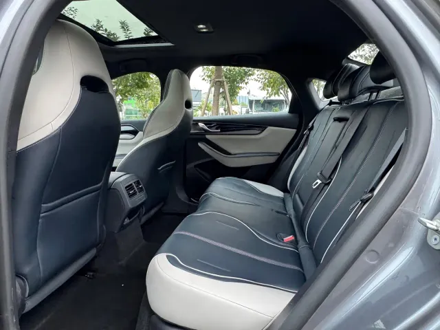 BYD Qin PLUS — Фото автомобиля 12