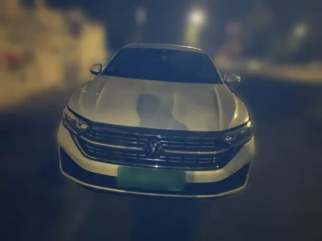 Volkswagen Sagitar — Фото автомобиля 2