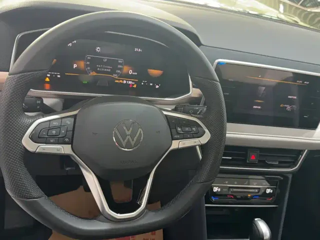 Volkswagen Tharu — Фото автомобиля 3
