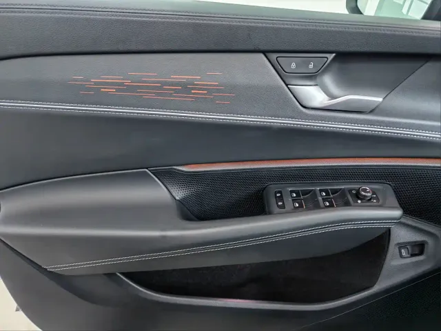 Volkswagen Passat — Фото автомобиля 5
