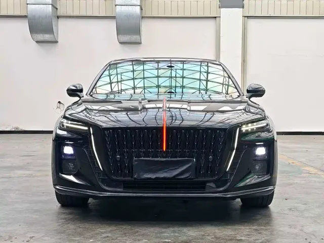 Hongqi H5 — Фото автомобиля 2