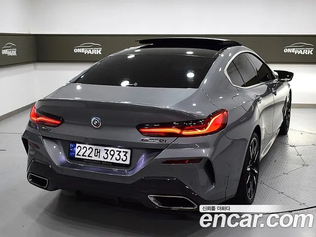 BMW 8-Series — Фото автомобиля 3