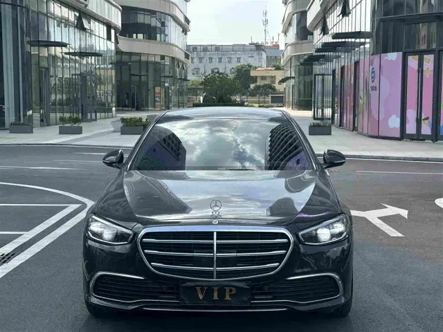 Mercedes-Benz S-Class — Фото автомобиля 2