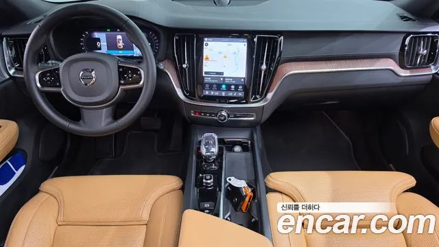 Вольво V60 V60 Cross Country 2 поколение B5 Ultimate AWD — Фото автомобиля 5
