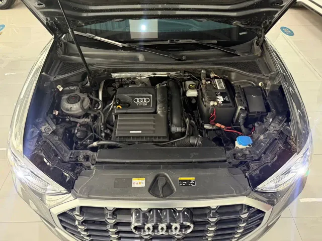 Audi Q3 — Фото автомобиля 14