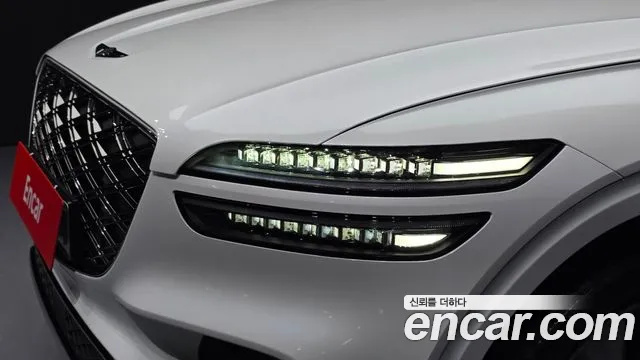 Genesis GV70 — Фото автомобиля 22