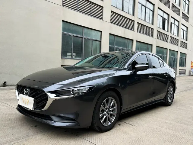 Фотография автомобиля — Mazda Axela