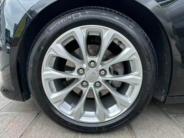 Cadillac CT5 — Фото автомобиля 26