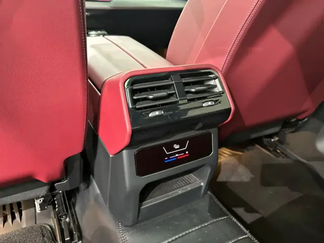 BMW 5 Series — Фото автомобиля 18