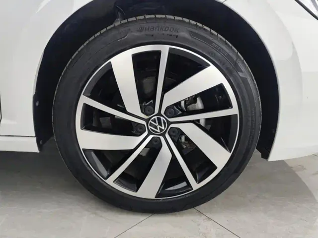 Volkswagen Sagitar — Фото автомобиля 6