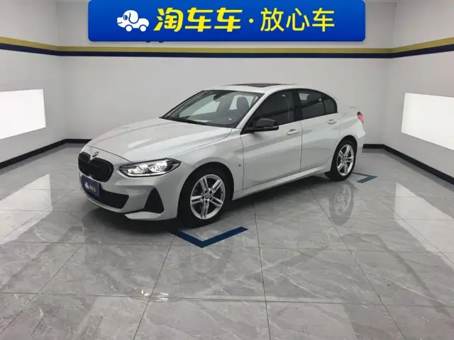 Фотография автомобиля — BMW 1 Series