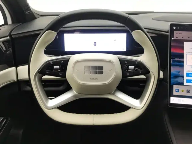 Geely Galaxy L7 — Фото автомобиля 15