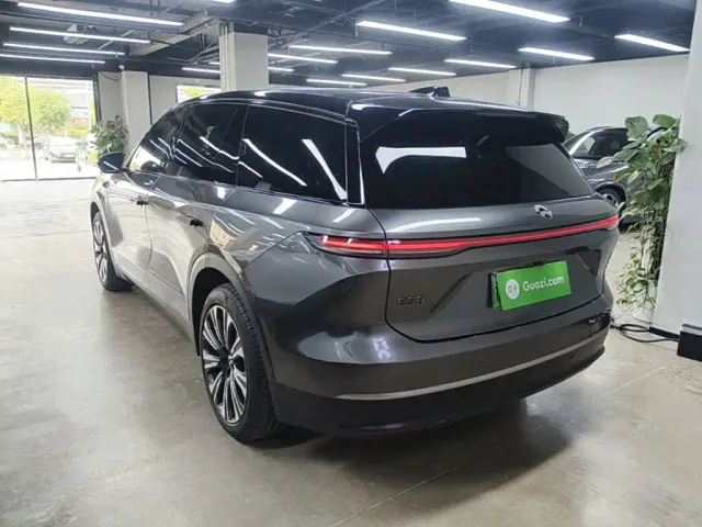 Nio ES8 — Фото автомобиля 4