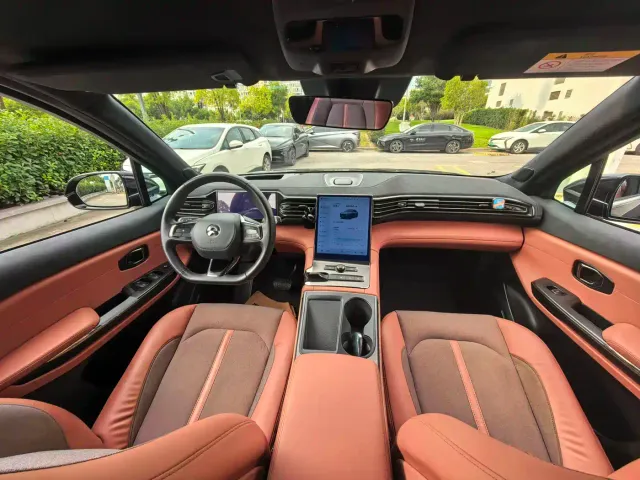 Nio EC6 — Фото автомобиля 15