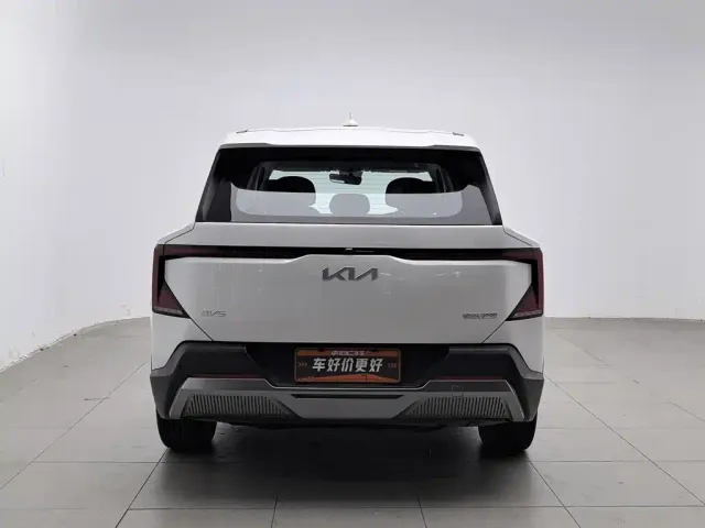 Kia EV5 — Фото автомобиля 4