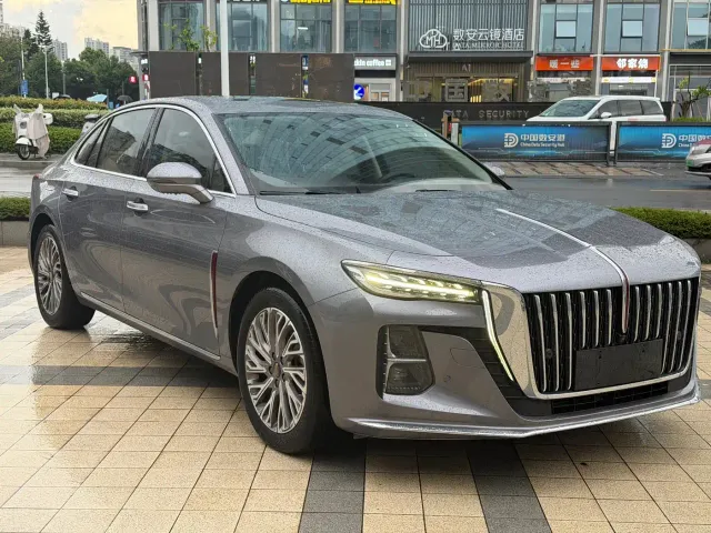 Hongqi H5 — Фото автомобиля 3