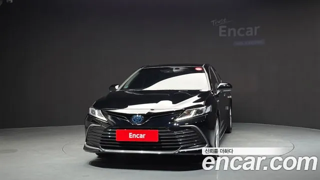 Toyota Camry XV70 — Фото автомобиля 3