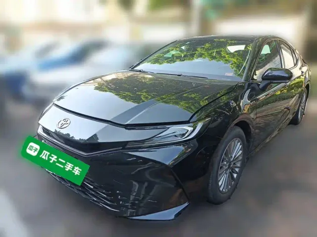 Фотография автомобиля — Toyota Camry