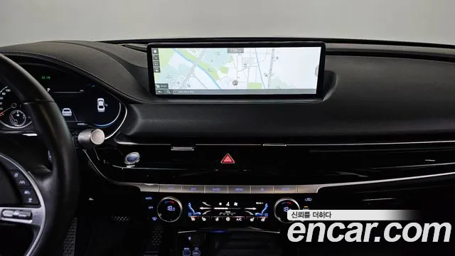 Genesis G80 Бензин 2.5 турбо AWD — Фото автомобиля 11