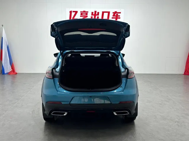 Geely Emgrand S — Фото автомобиля 18